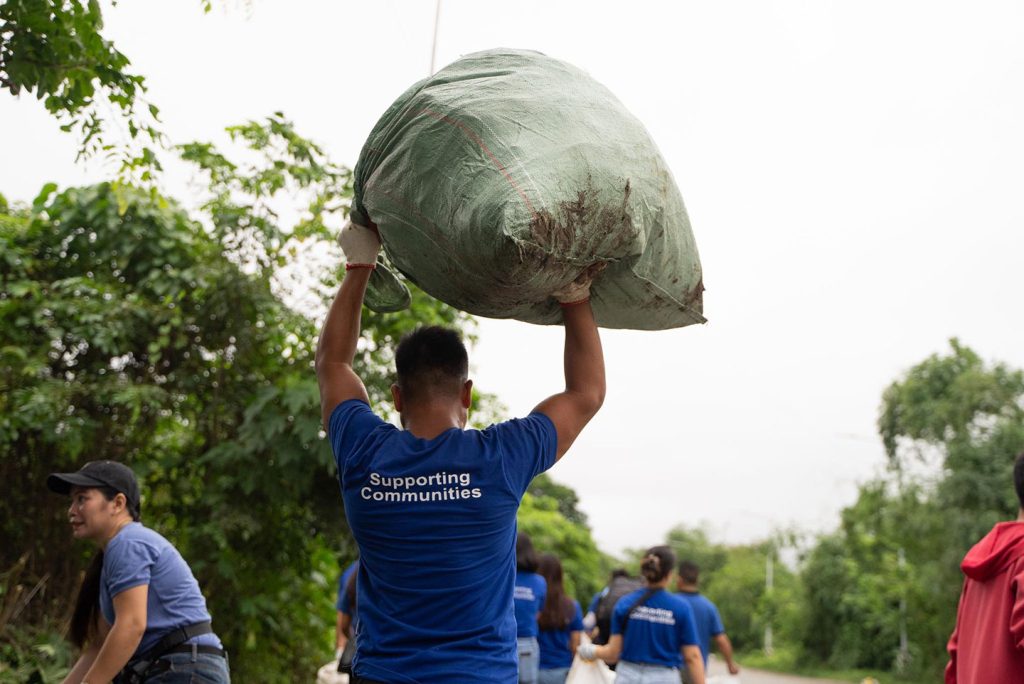 SM creates stronger ocean conservation initiatives giving New Waves of Impact during Coastal Clean up Projects INSERT 6