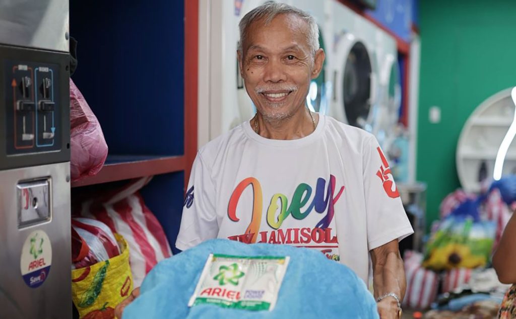 Laundry detergent brand aids 13000 families recover after Super Typhoon Carina with free wash services 6